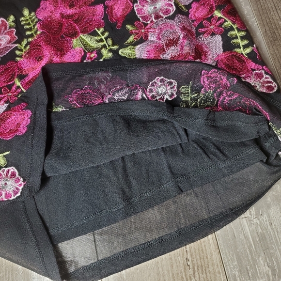 INC International Concepts Stitched Floral Tank Top Size Small EUC - Picture 7 of 15